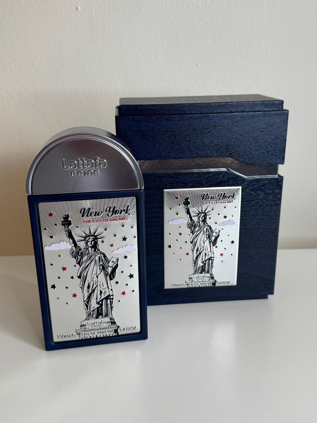 Lattafa Pride New York City 100 ML (3.4 oz)